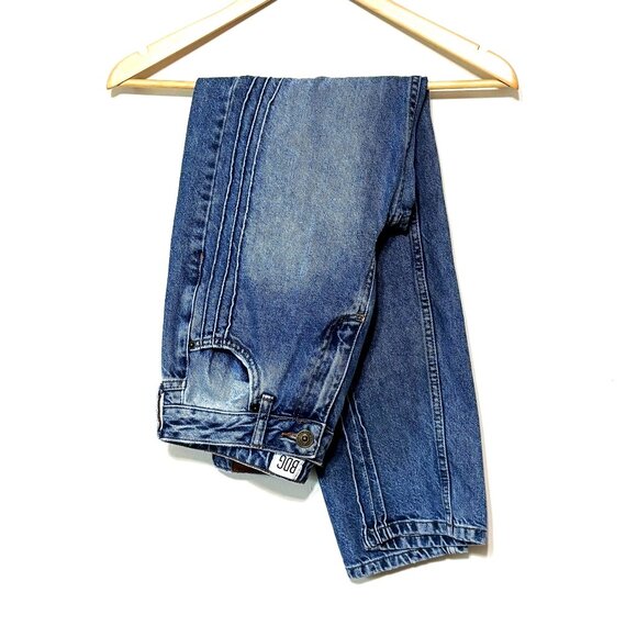 BDG Denim - BDG Pintuck Mom Jeans, Size 26